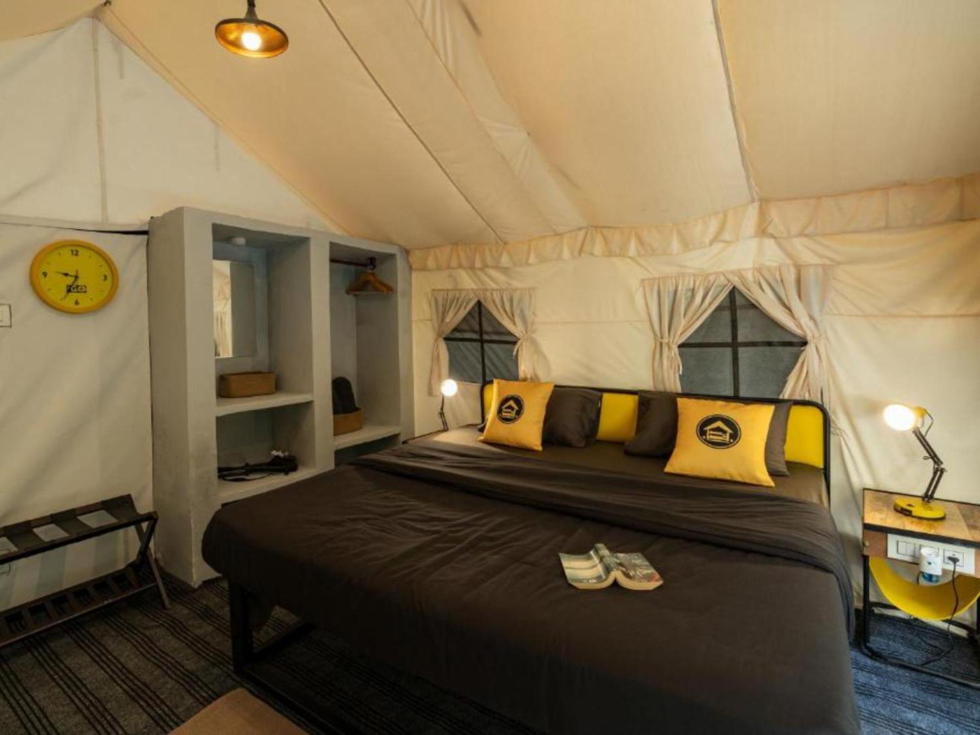 The Hosteller Kasol, Riverside Room photo