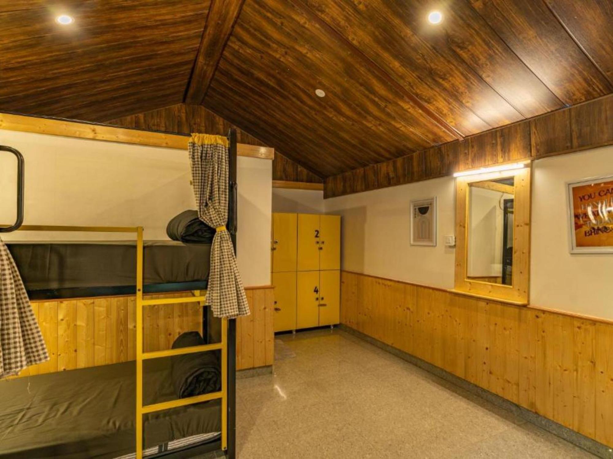 The Hosteller Kasol, Riverside Room photo